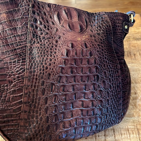 Brahmin 🐊 Chocolate Brown Embossed Leather Shoulder bag - Picture 6 of 14
